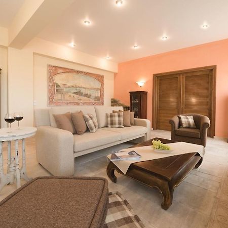 Villa Arokaria Stení 외부 사진