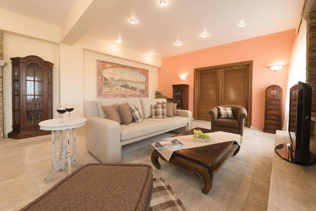 Villa Arokaria Stení 외부 사진